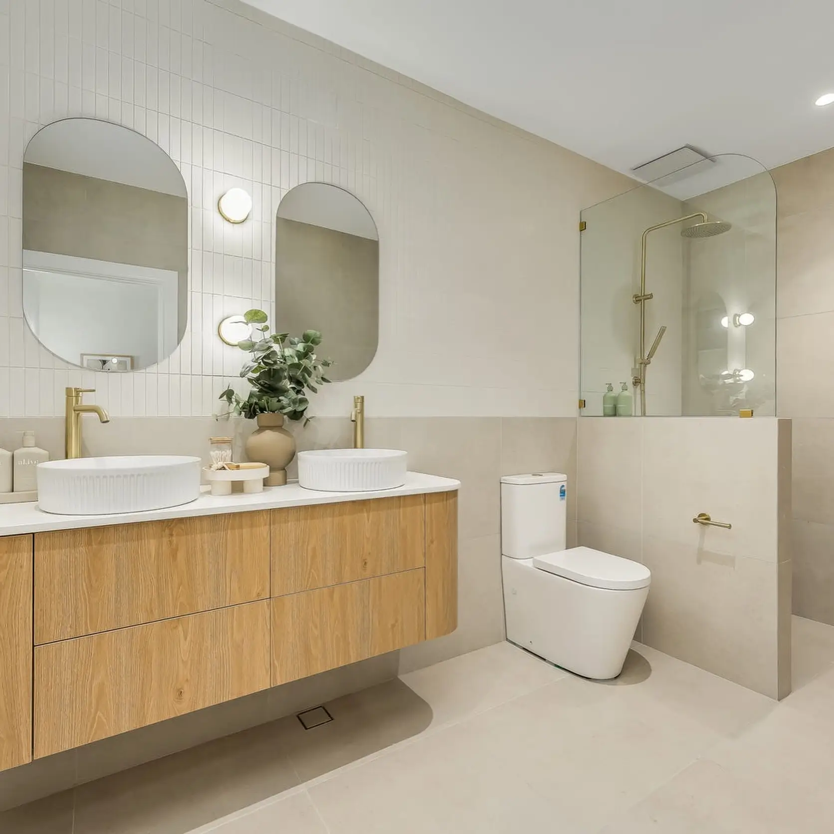Bathroom Storage and Organization Ideas