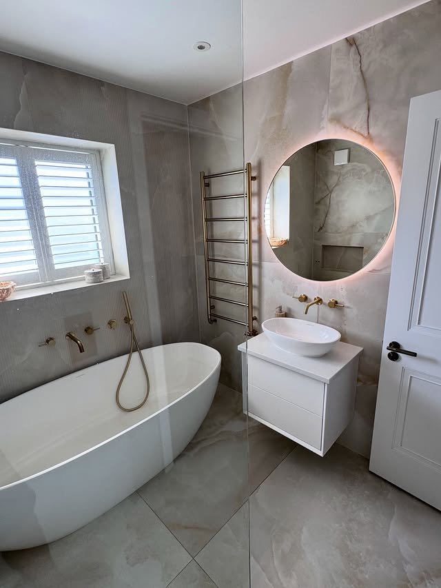 Small Bathroom